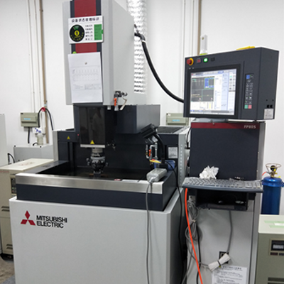 電火花成型機(jī)